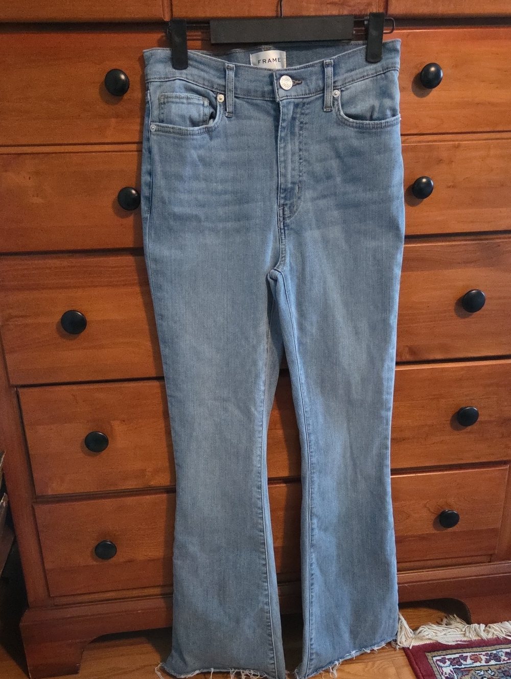 FRAME Le Easy Flare light wash, colorway "Wilson Raw After" (Style: OPLEFRA291)